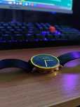 Стильные гибридные часы Skagen