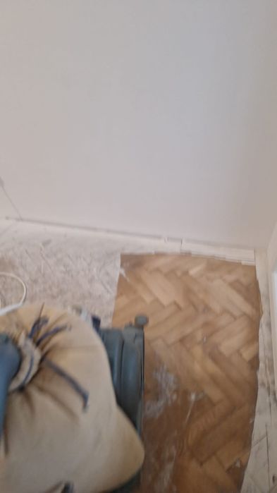 Montez și rașchetez  raschetare  recondiționare șlefuire parchet de la