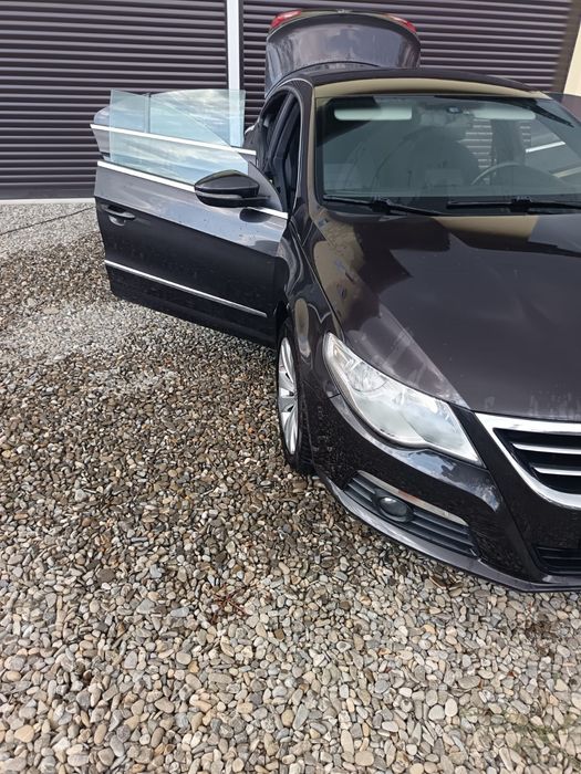 Volskwagen Passat 1.8 benzina model 2010
