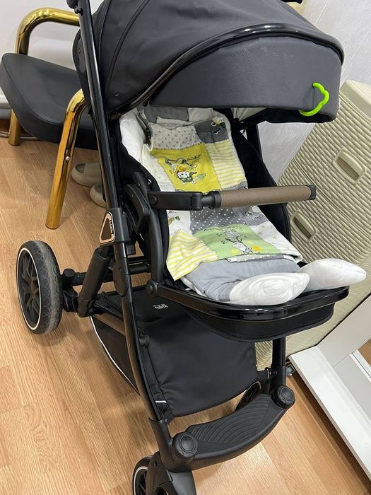 Продаётся коляска 3в 1 от бренда kadilo