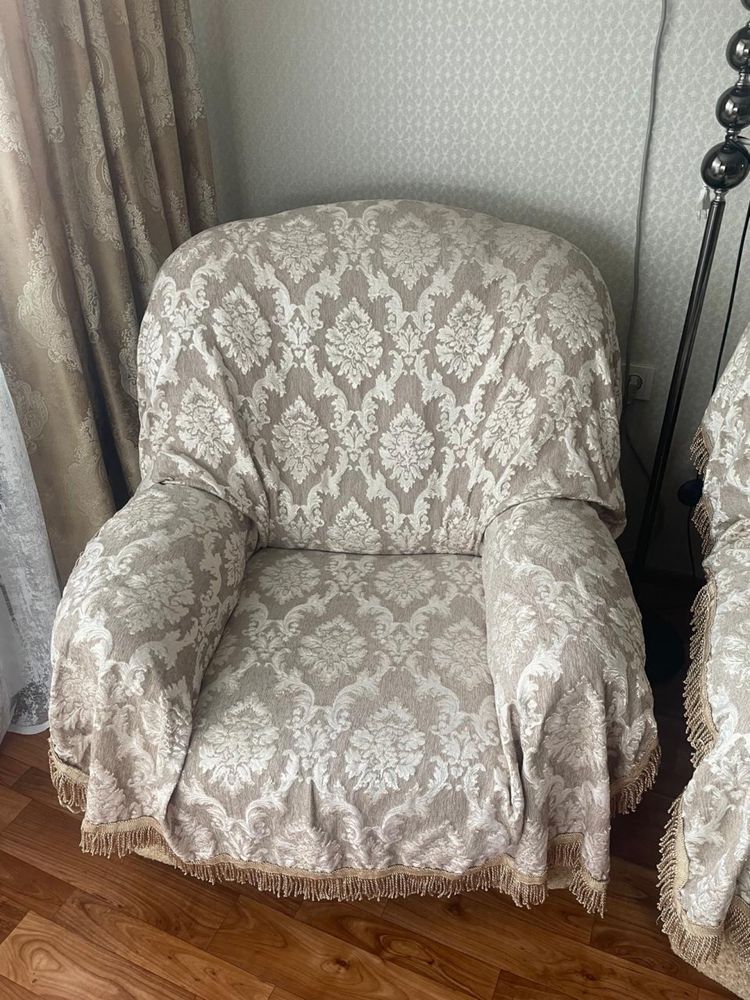 Продается диван и кресло