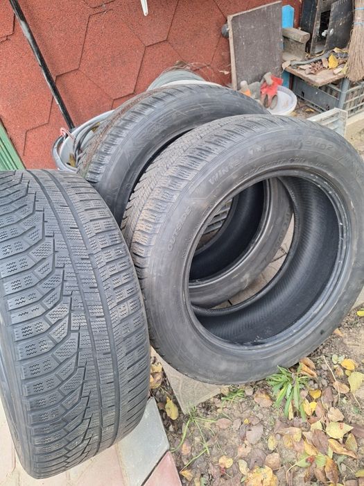 Anvelope iarna 235 55 r17 Hankook