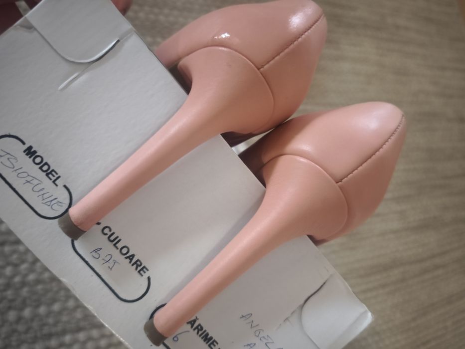 Pantofi Stiletto piele măr 36