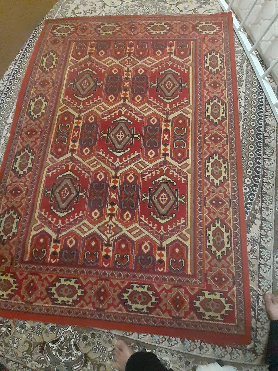 Продам ковер не дорого 190-135
