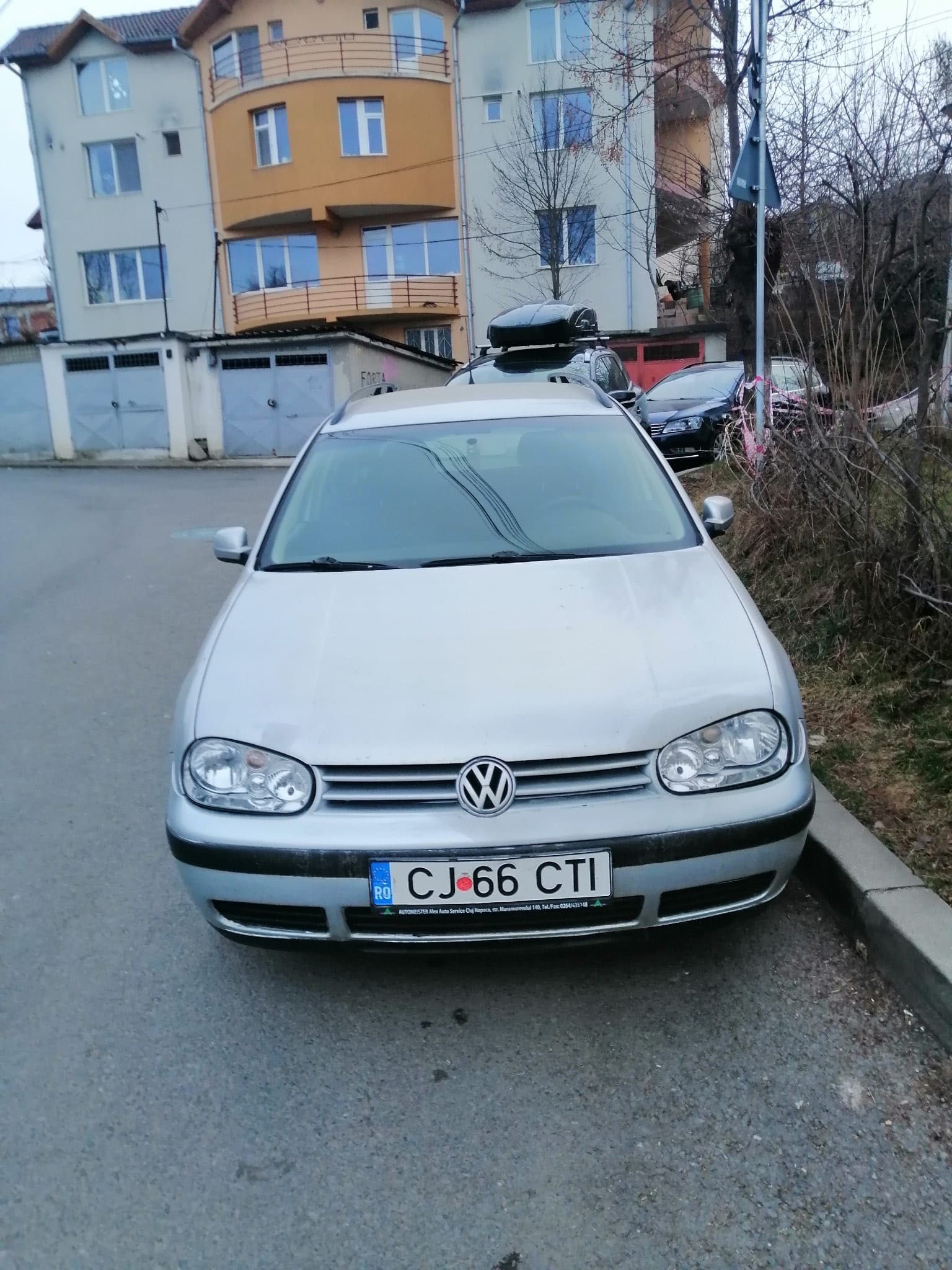 Vând Volkswagen golf 4, motor 1.6 16v