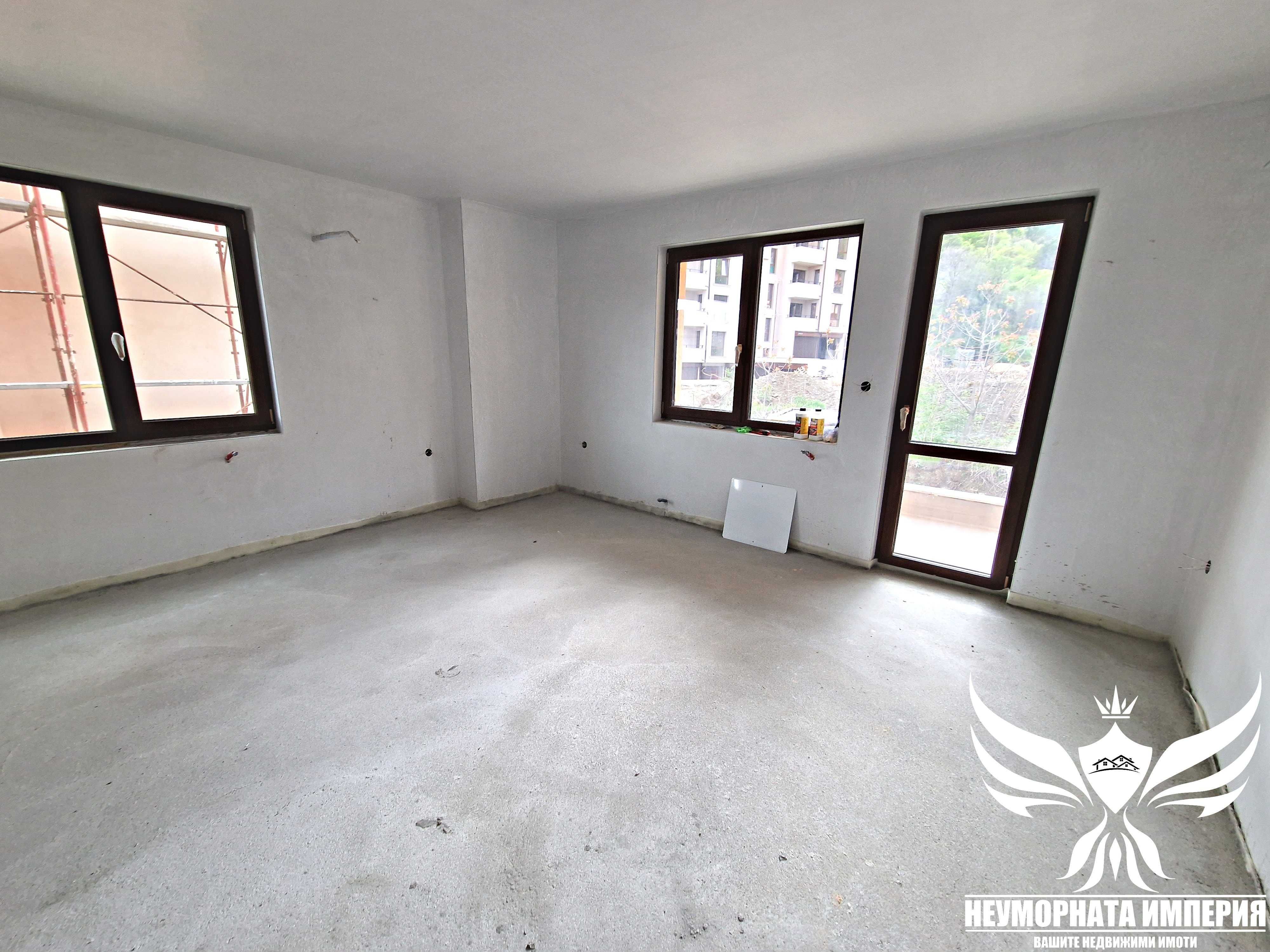Продавам нов тристаен 92кв. ет. 2 в гр.Асеновград, кв.Стадиона