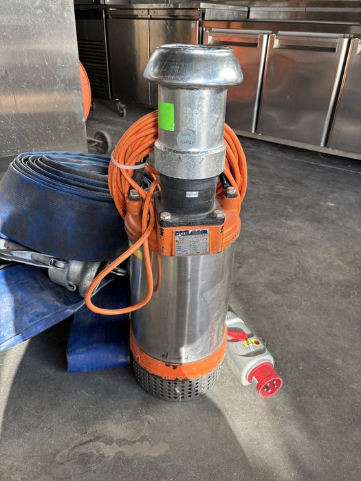 Pompa submersibila profesionala.