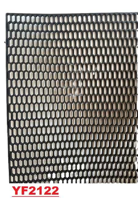 Декоративна PVC Тунинг Мрежа за Брони Прагове - 120х40см. 6-размера