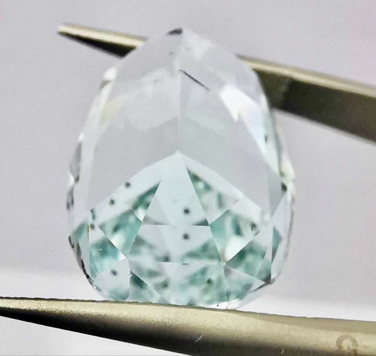 Acvamarin natural de 17,34 ct cu certificat ALGT