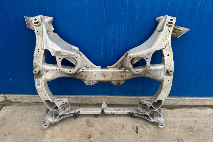 Cadru Jug motor 6781527 04 BMW Seria 5 F10 [2009 - 2013]