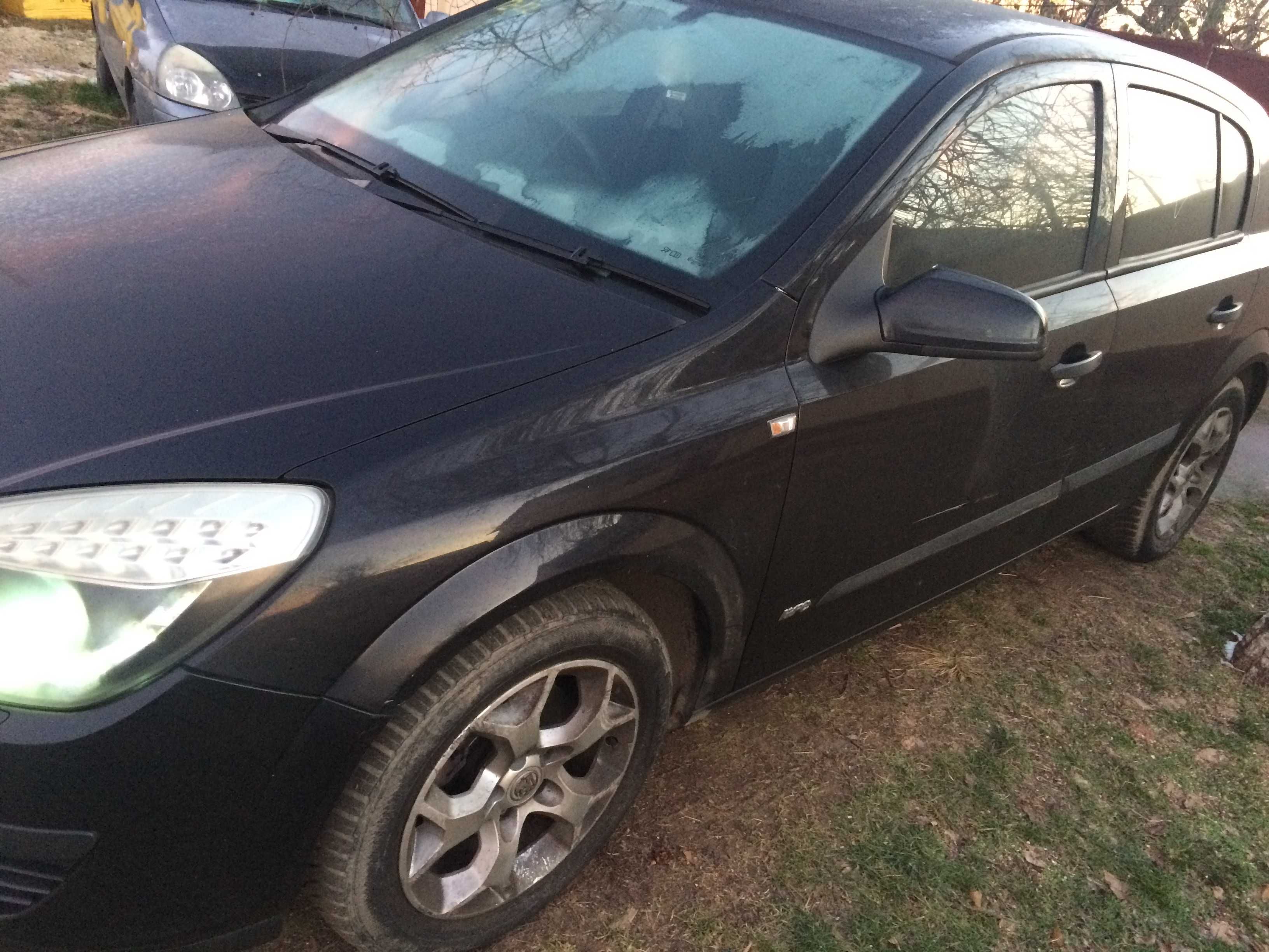 Piese caroserie Opel Astra H 1.3 diesel