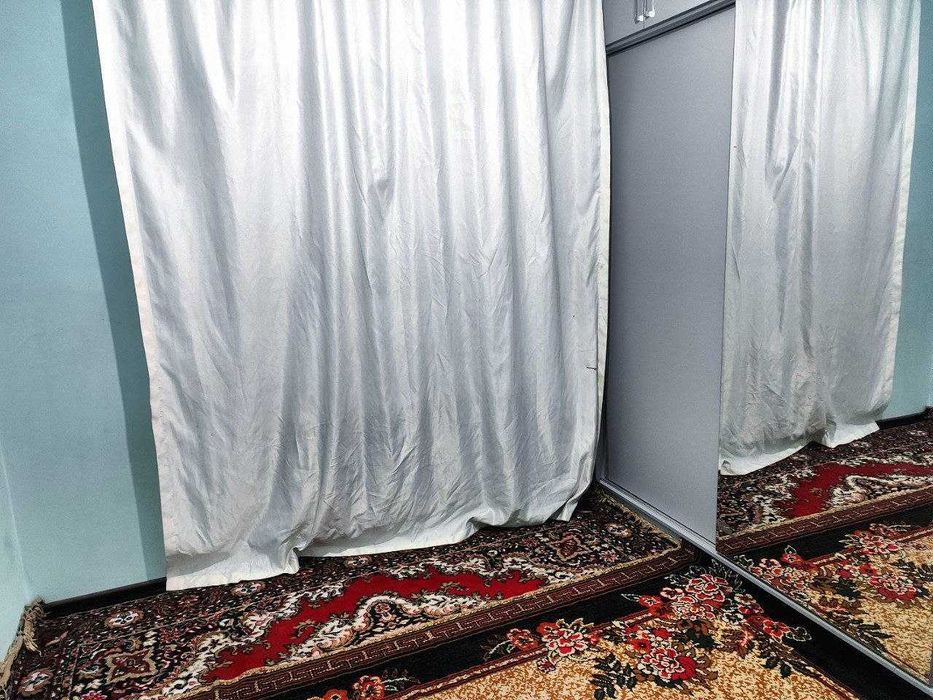 Срочно сдается домик 2 этажа,3 комнаты,недалеко от рынка Кадышева.