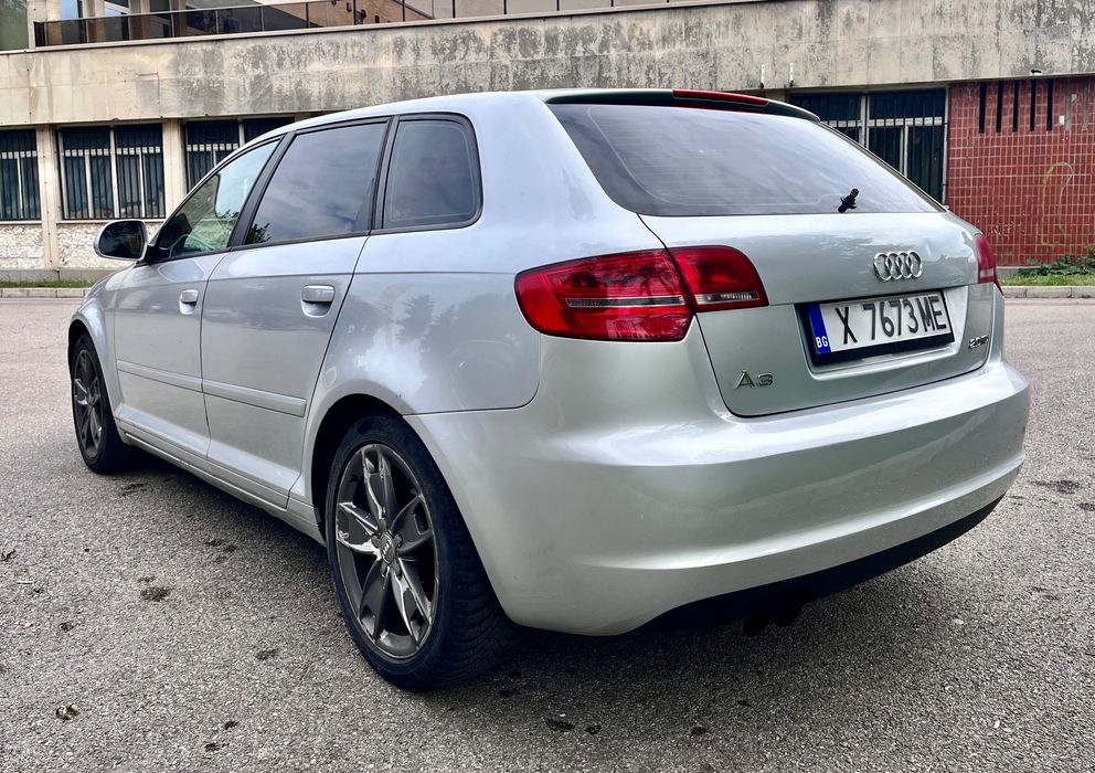 Audi A3 Sportback 2.0 TDI (Десен волан)