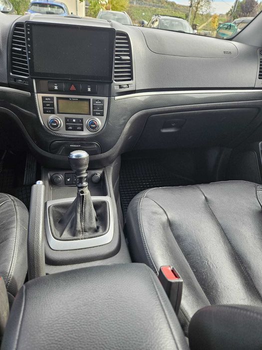 Hyundai Santa Fe 2.2 CRDi 4x4 – 197 CP – 2012 – Super Întreținută