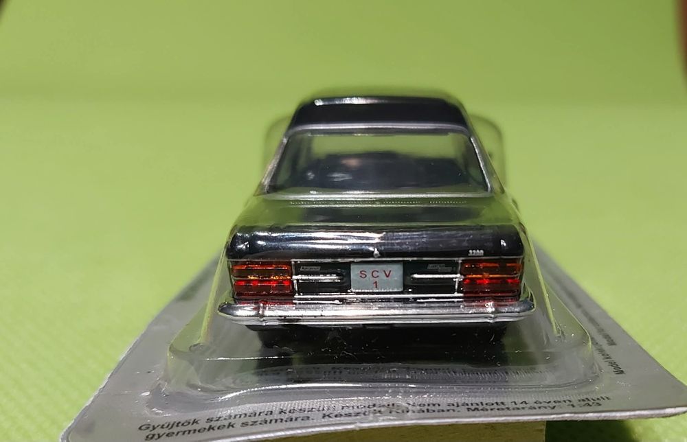 Fiat 130 Papamobil. Цена: 25лв. (1/710). Мащаб 1:43