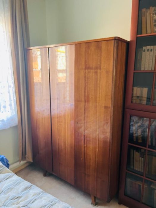 СРОЧНО! Шкаф, дерево массив, Пр-во Румыния