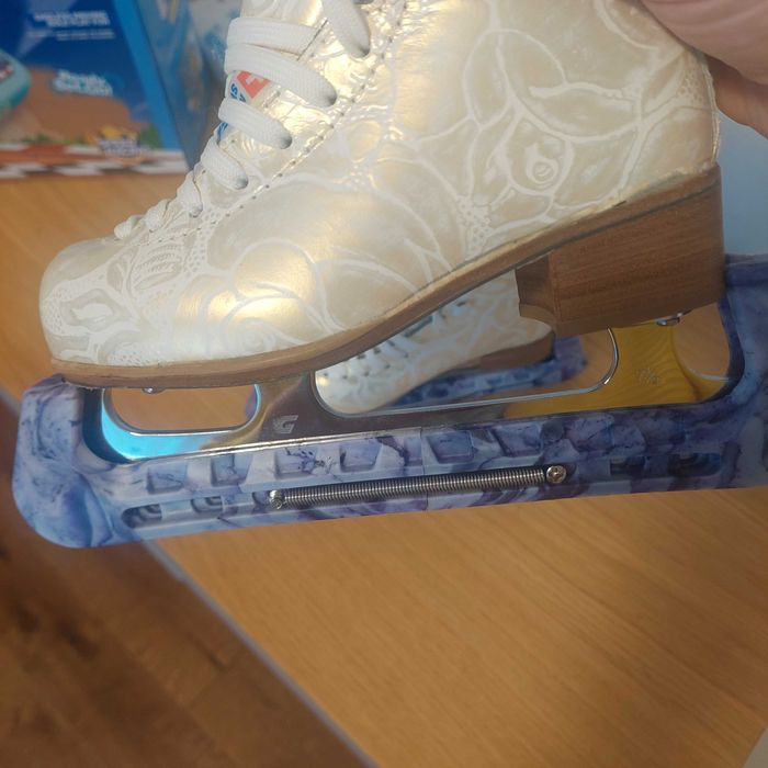 Кънки на лед Graf Ace