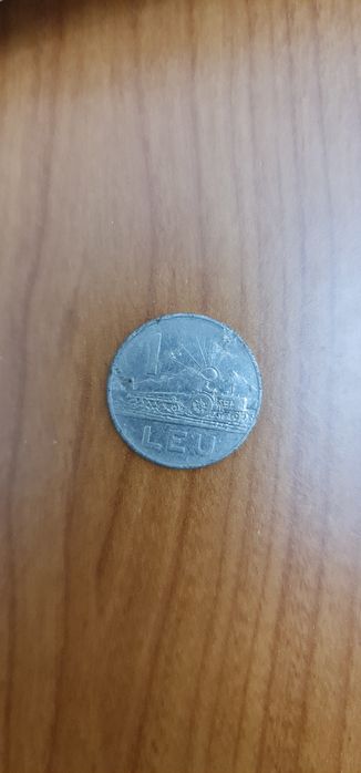 Diverse monede românești și euro