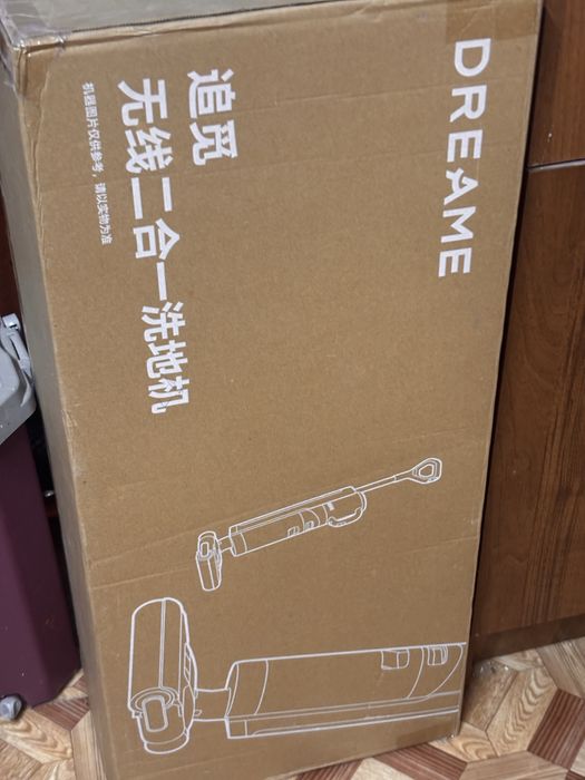 Продам Моющий пылесос Dreame- отличное состояние ,идеальная чистота.