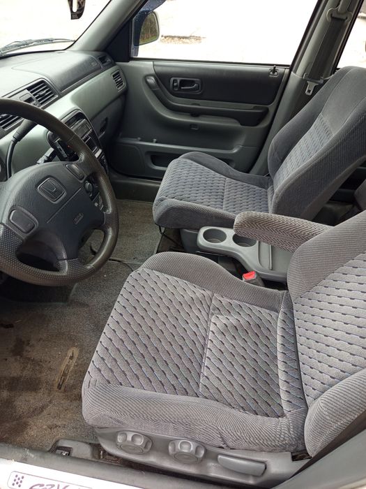 Honda CR-V 2,0 газов инжекцион автоматик климатик