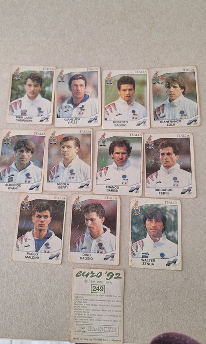 Vand cartonase cu fotbalisti Panini CM ITALIA 1990/EURO 1992