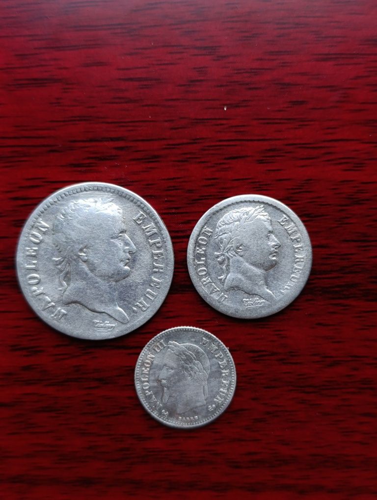 Серебряные монеты разные