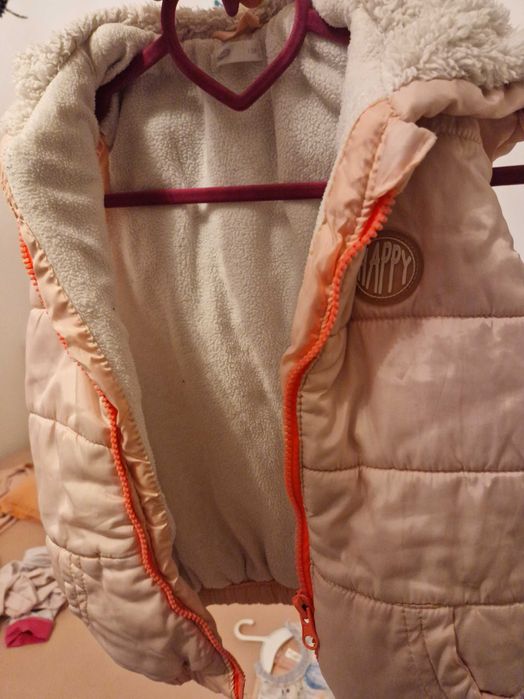 Lot hainute 4-6 ani in stare buna.