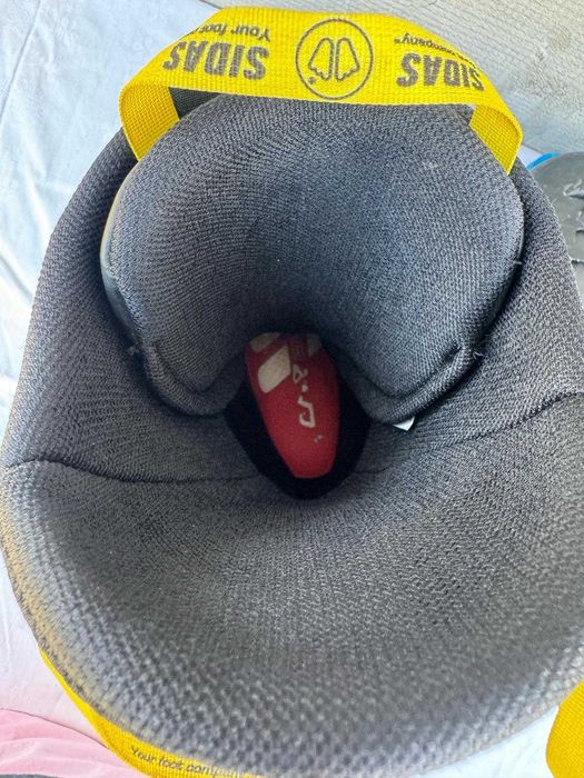 Clapari ski schi Salomon Smax 120 marime EUR:45 Mondo:29