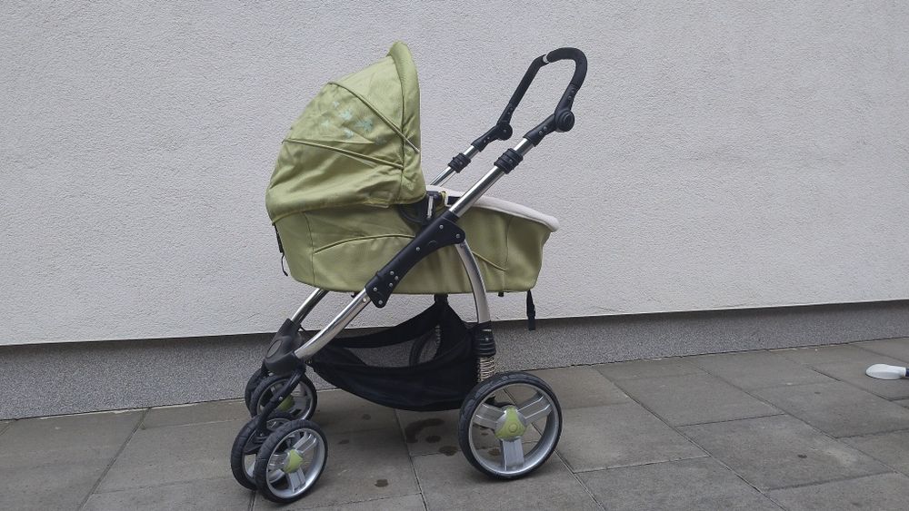 Cărucior pentru copii 3 in 1 Berloni culoare verde