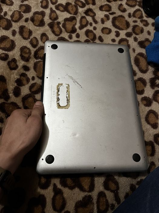 Imac pro 13’ mid 2012 pentru piese