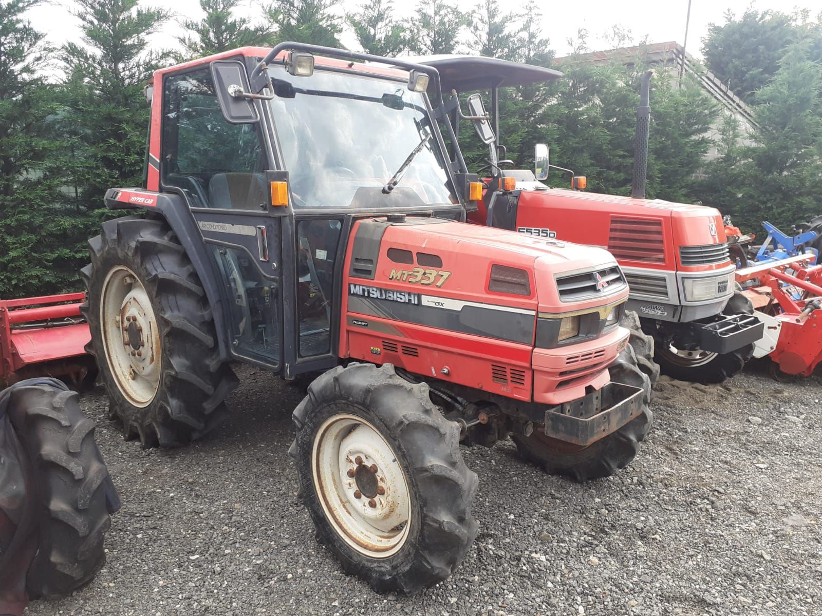 Tractoare japoneze Kubota Yanmar Iseki Mtsubisi 15-50cp Firma autoriza