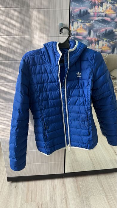 Продам куртки демисезонные.в хорошем состоянии.