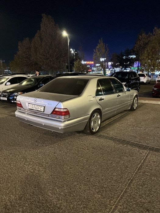 Mercedes-Benz W140 long