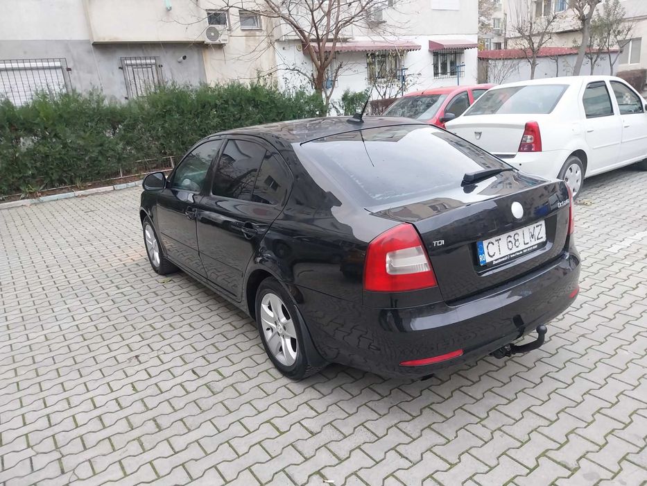 Vand Skoda octavia Automat DSG 1.6 diesel an 2011 euro/5