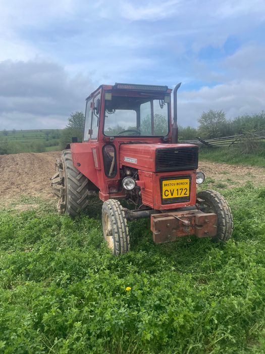 Tractor romanesc UTB 445