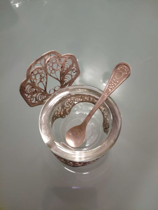 Сребърна купичка за хайвер