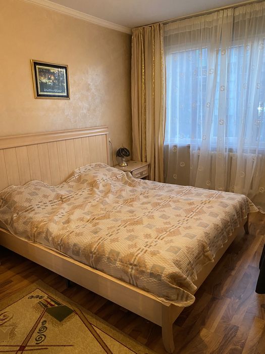 Продам Спальный гарнитур