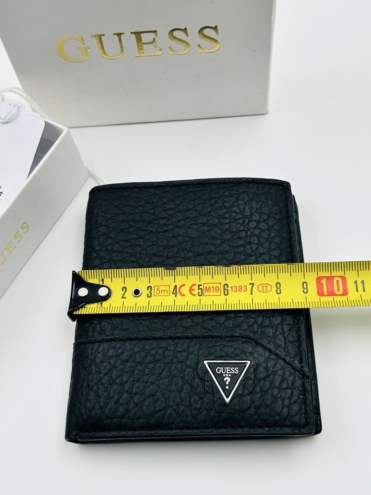 Guess унисекс ново портмоне