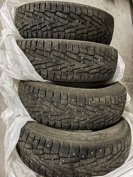 Зимние шипованые шины 195/70/R15C бус