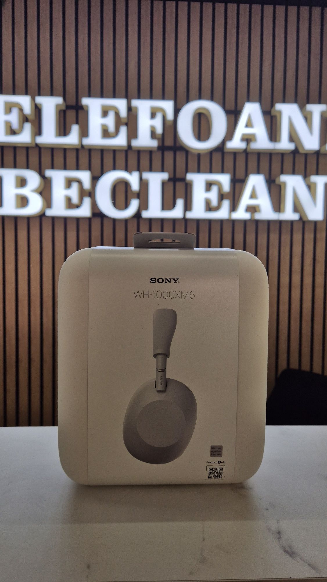 Sony WH-1000XM6 Platinum Silver