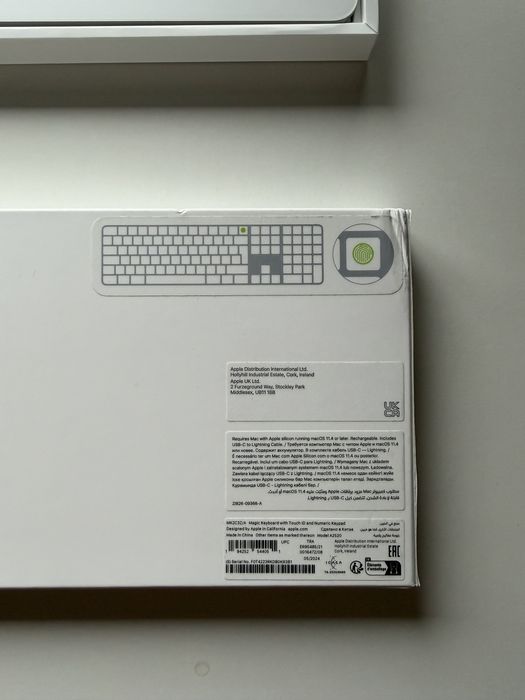 Periferice Apple Magic Keyboard cu Touch ID + Magic Trackpad 2