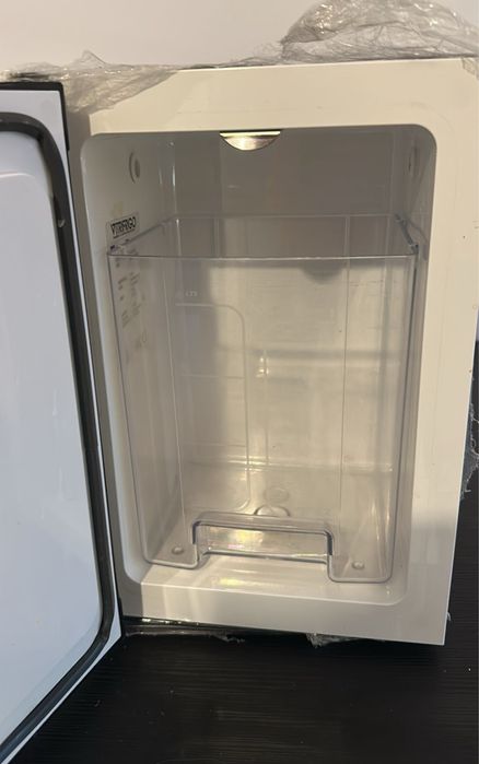 Frigider lapte automat cafea aparat cafea to go Vitrifrigo FG10l