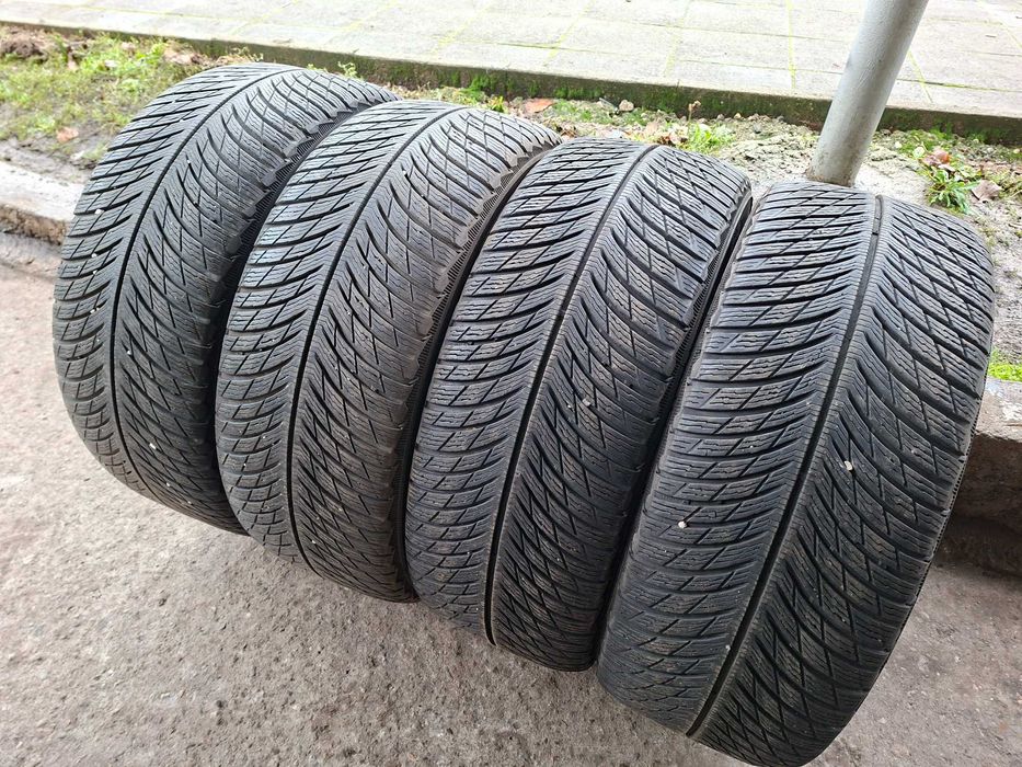 245/45 R18 MICHELIN Pilot Alpin 5