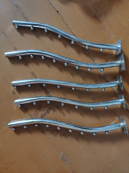 Вешало настенное магазинное