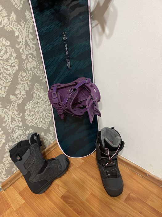 Placa snowboard 143 cm nideker cu legaturi boots nideker