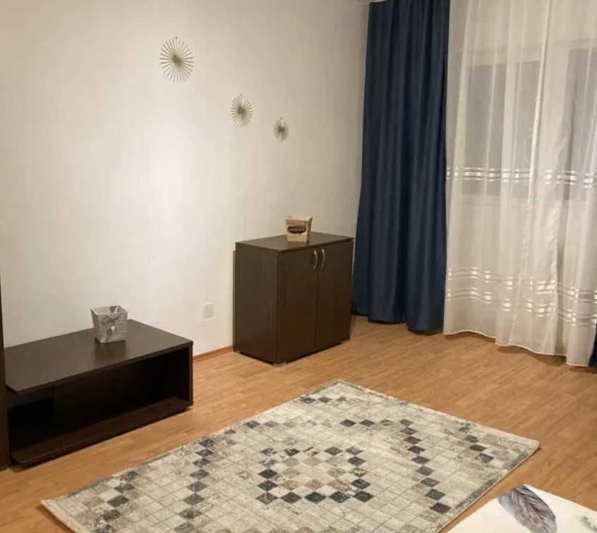 Дава се под наем Двустаен апартамент в Пловдив, Беломорски - 65 кв.м за 336.6 € - Снимка #1