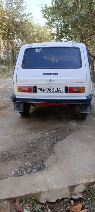 Niva 1981-yilda chiqan xolati yaxshi