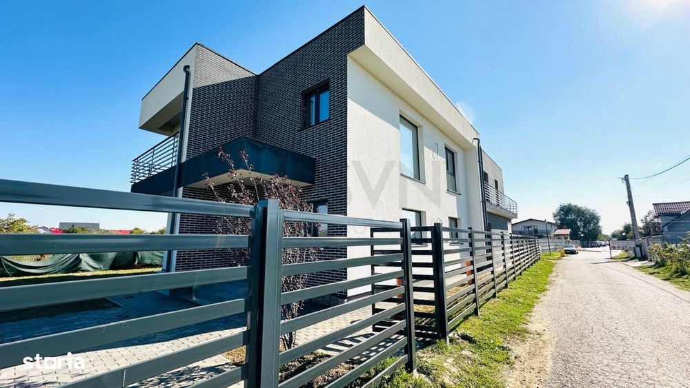 Vila tip duplex cu peretii dublii Corbeanca