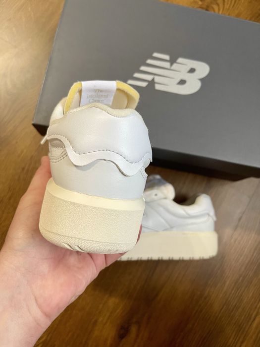 Adidasi / New Balance CT302