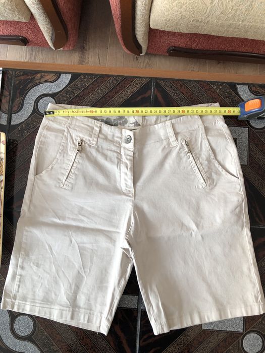 Pantaloni scurti dama